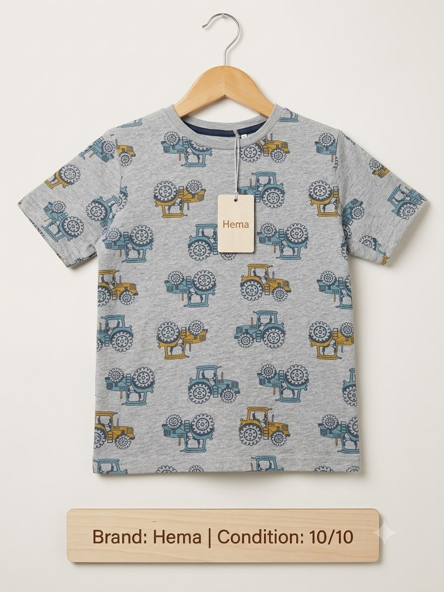 Hema Boys Tractor Print T-Shirt – Condition 10/10